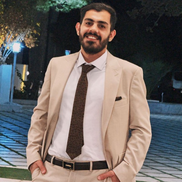 عکس پرسنلی محمدحسن قلی زاده